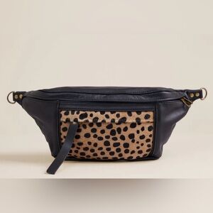 Parker Thatch Cross Your Heart Sling Bag.  Excellent like new condition.